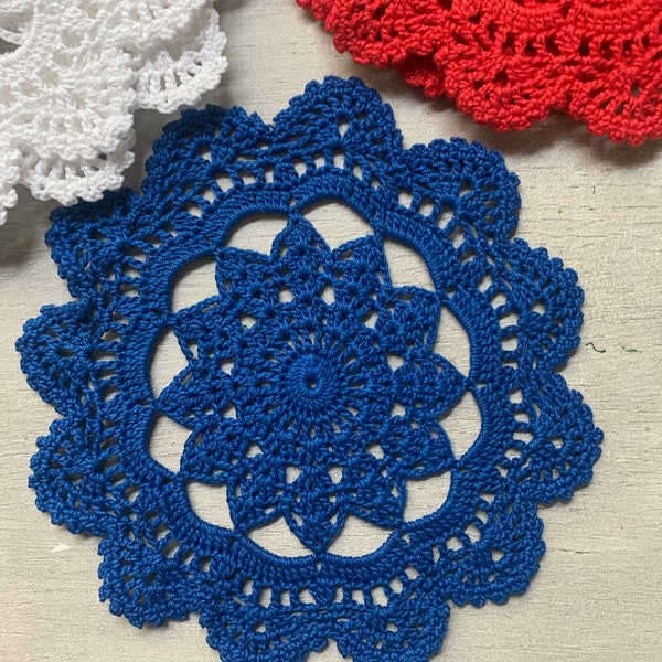 Crocheted Round Doilies, Red Doilies, Blue Doilies, White Doilies, 6 inches Doily, 4th of July Doilies, Small Crocheted Doilies,Table Decor