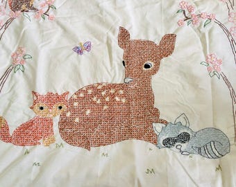 Decoración de pared para habitación de bebé