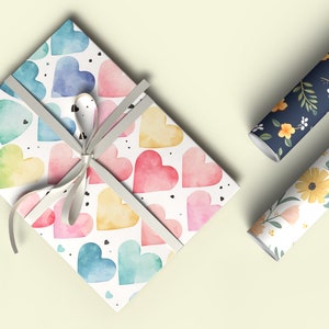 Card and Roll Paper Mockup, Roll of craft paper mockup, Close up on wrapping gift paper mockup, Gift Wrapping Paper Roll PSD Mockup