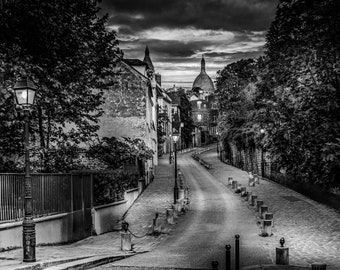 Sacre Coeur wall art/Montmartre/Paris/Rue de l'Abreuvoir/Black&White/Cathedral/Sunset/Sunrise/Sacred Heart/paper/acrylic/canvas/metal