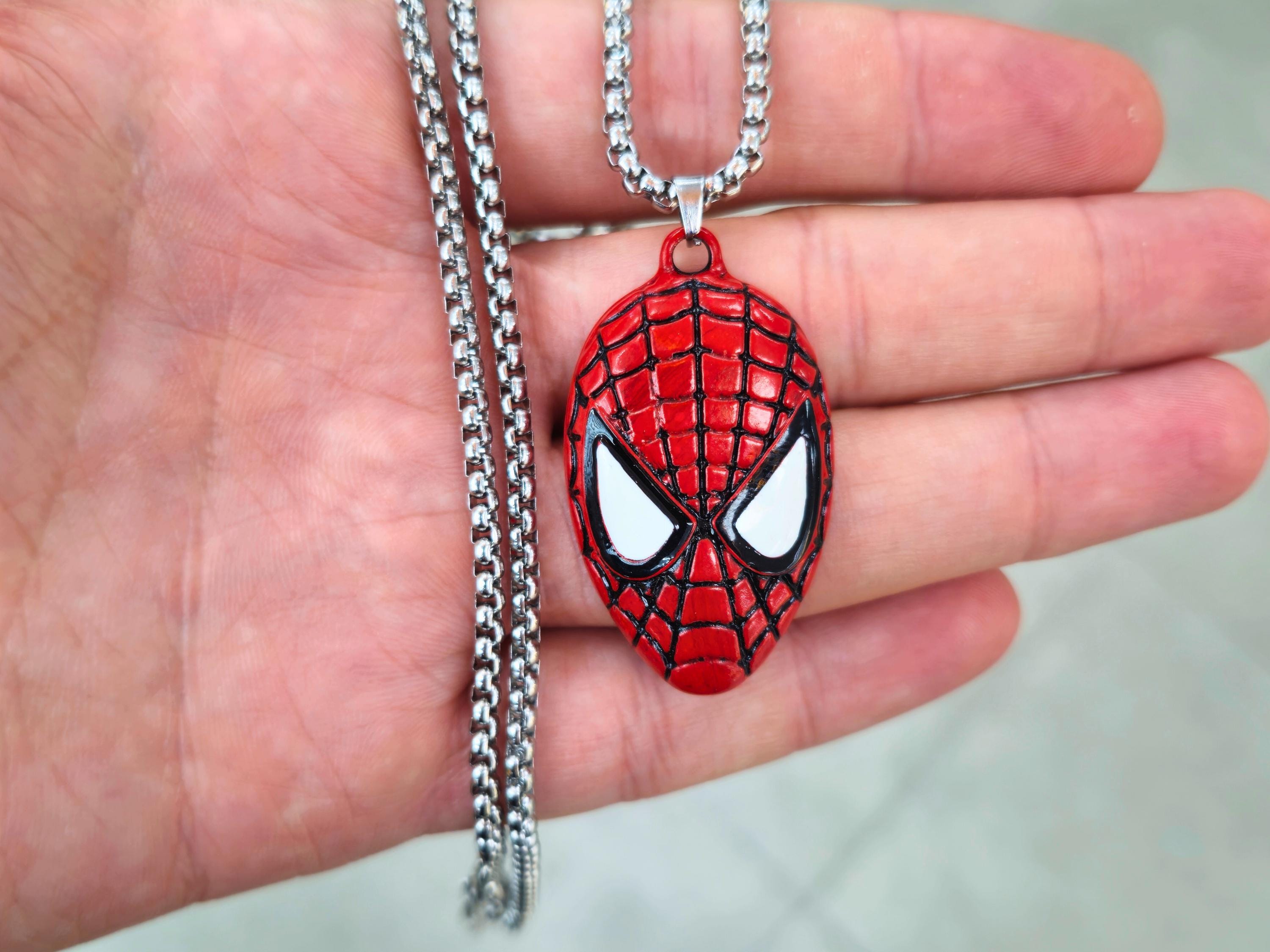 Spiderman necklace - Etsy 日本