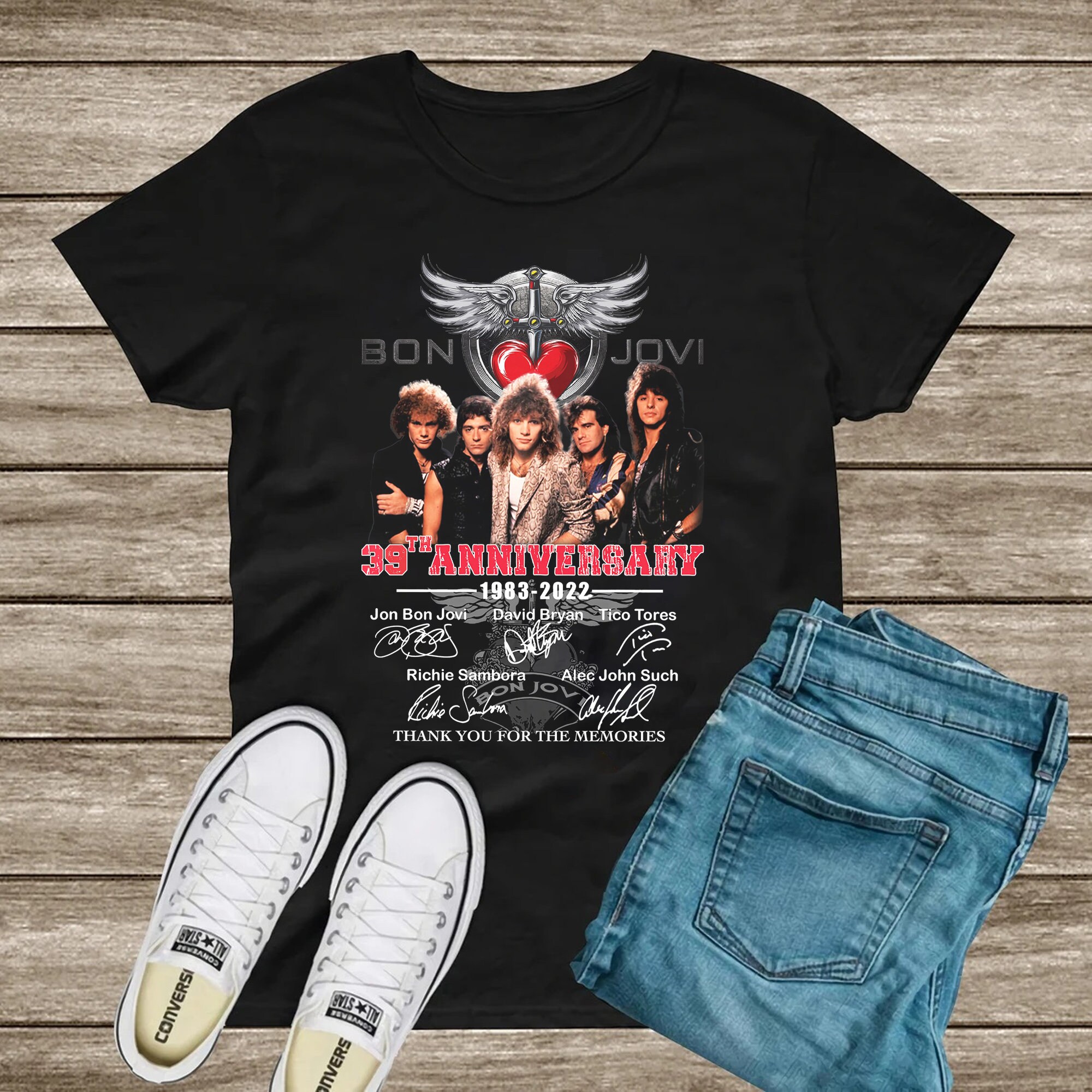 Discover Bon Jovi 39th Anniversary 1983-2022 Signatures T-Shirt