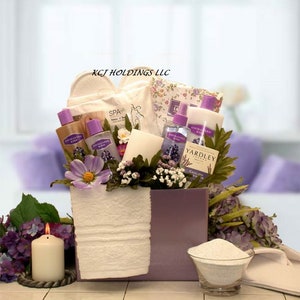 Spa Inspirations Bath & Body Gift Box, Gift Basket, Gift for Her, Mother's Day Gift
