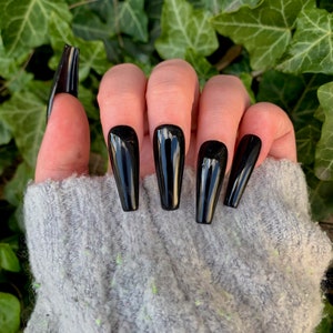 Gel Press On Nails | Custom Nails | Hand Painted Nail Art | Reusable Press Ons | Fake Glue On Nails | Comes With a Free Prep Kit