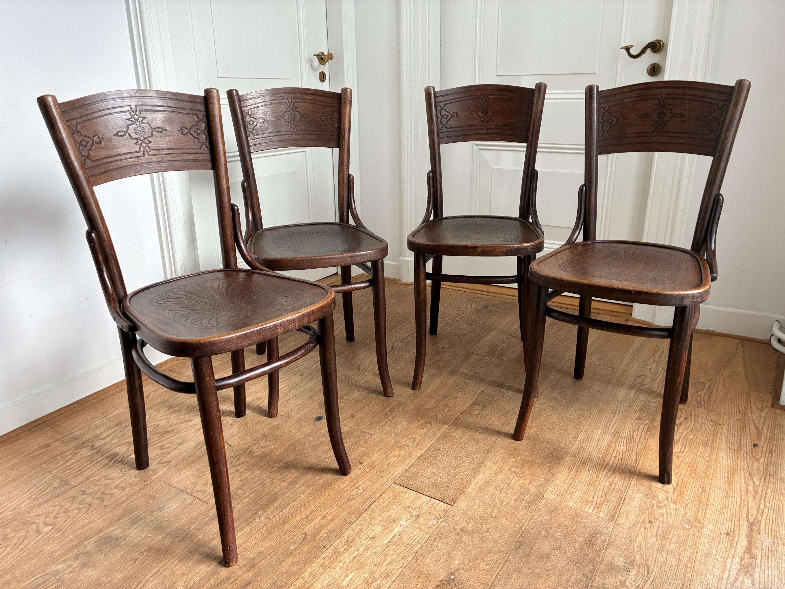 1910 Vintage Chair - Etsy - Page 2