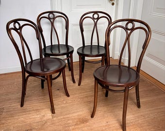 Set of 4 vintage Thonet no. 19 style chairs, 1990's