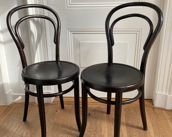 une paire de chaises authentiques Mundus-Kohn Thonet n° 14 ; années 1920