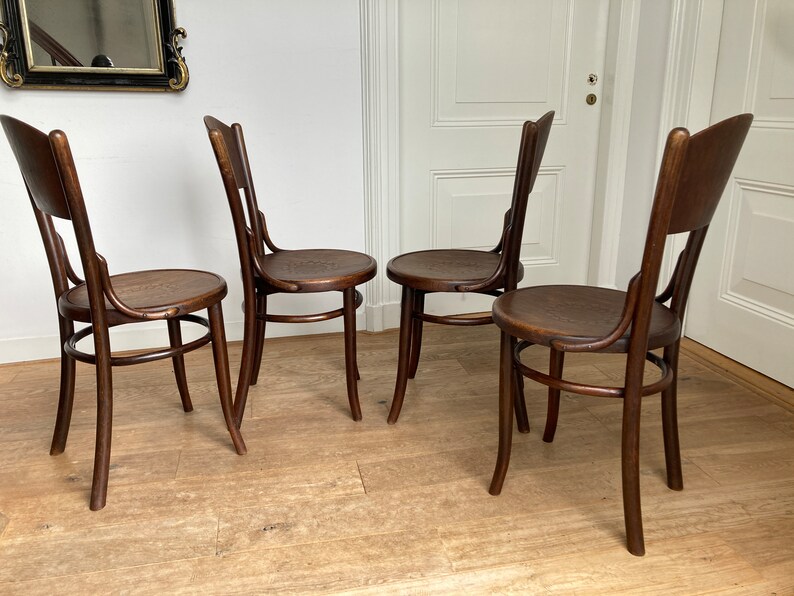 un Ensemble de 4 chaises Kohn-Thonet Art Nouveau-Art Déco en bois courbé image 4