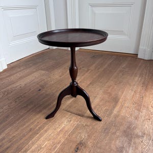 Vintage classic style small table