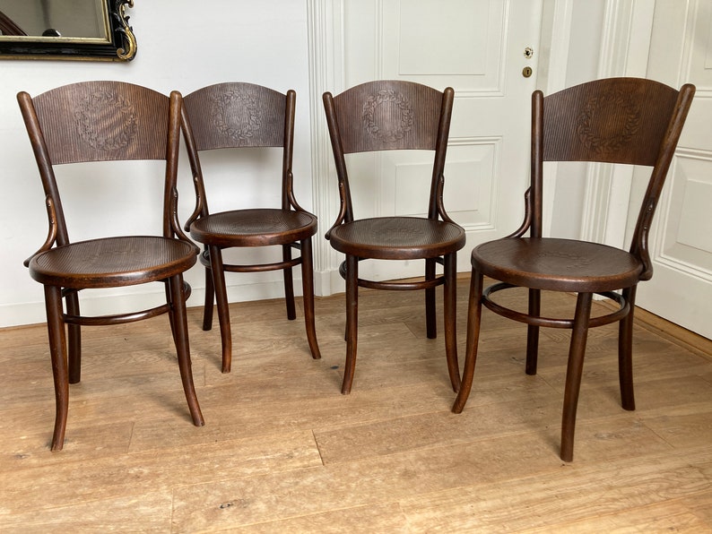 un Ensemble de 4 chaises Kohn-Thonet Art Nouveau-Art Déco en bois courbé image 5