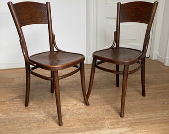 a Pair of 2 Bentwood Art Nouveau chairs