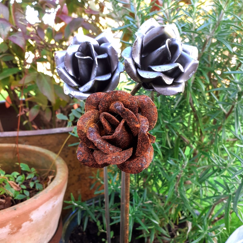 Steel Rose / Rustic metal outdoor garden and patio flower art / Anniversary keepsake image 2