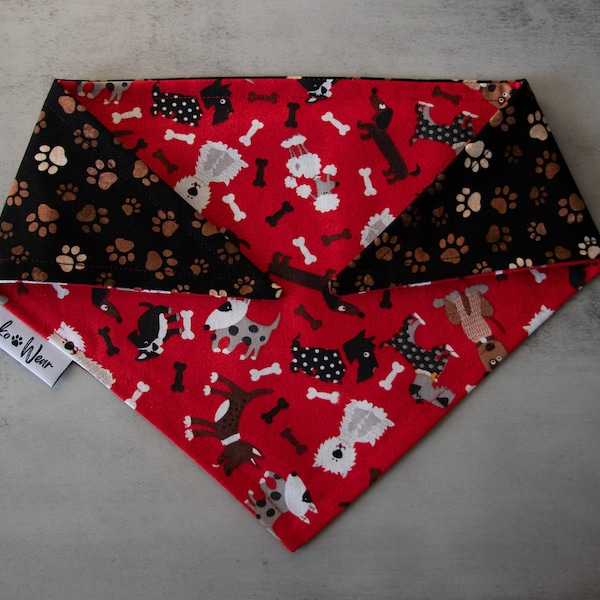 Red and Black Dog Bandana / Reversible Paw Print Dog Scarf / Boy Dog Outfit / Double Sided Dog Bib / Dark Dog Bandana / Rocko Wear