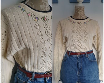 Size 14/16 Vintage rosebud pointelle jumper