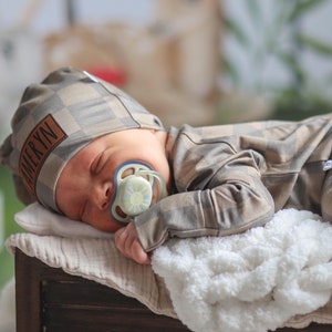 Almond Checkerboard Bamboo Romper: Newborn Outfit & Hat