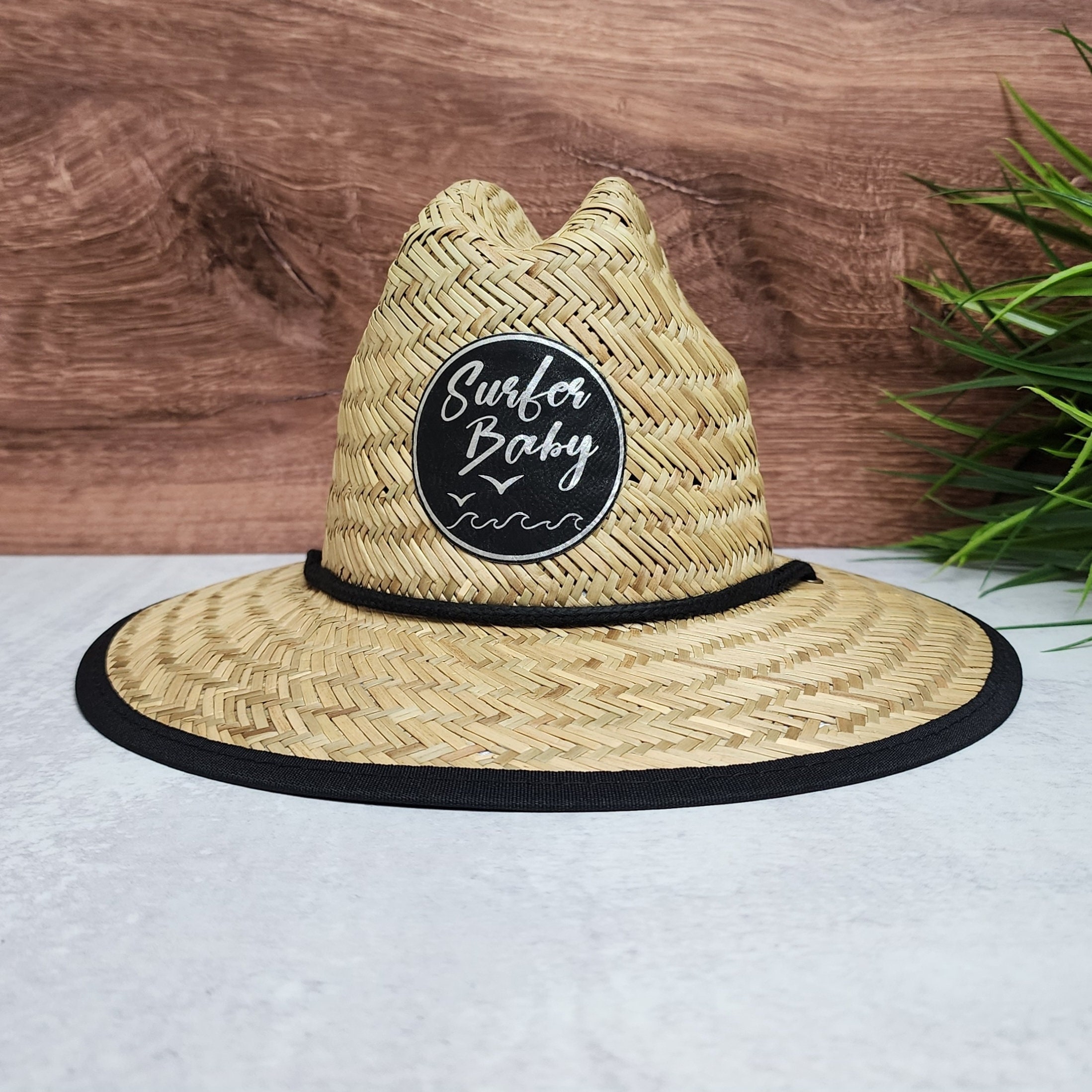 Benutzerdefinierter Strohhut mit Initialen und Symbolen | Kreis | Sonnenhut für Babys, Kleinkinder und Erwachsene | Personalisierter Strandhut aus Leder | Geschenk für Babys | Geschenk für Papa