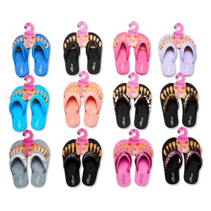 Pedi Couture Toe Separator Sandals for Women - Foam Sole Sandals - Prevents Smudging - Yoga Toe Separators - Arch Support