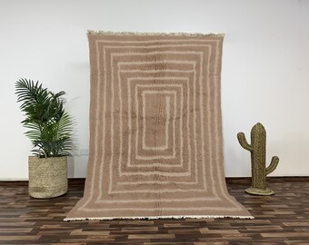 Camel Beni Ourain Wool Rug, Moroccan Hand-Knotted Carpet with Cream Rectangle Lines, Tribal Geometric Decor for Boho Living Room