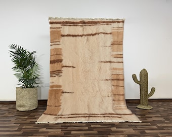 Handmade Moroccan Beni Ourain Rug, Cream Wool Berber Carpet with Tan Linear Borders, Soft Minimalist Area Rug for Neutral Interiors