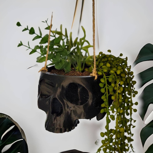 Hanging Human Skull Realistic Succulent Planter Horror Halloween Gothic 3D Printed Indoor Home Decor