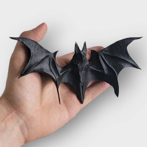 Murciélago vampiro colgante de 3 tamaños volando para Halloween, espeluznante octubre, lindo, impreso en 3D, decoración para el hogar, espeluznante regalo de Halloween para góticos