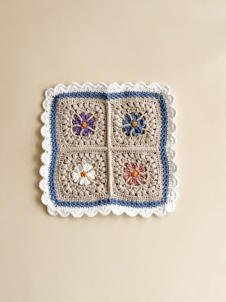 Maya Lovey Crochet Pattern Forget-Me-Not Granny Square Crochet Pattern Forget-Me-Not Lovey Pattern Forget-Me-Not Baby Blanket Pattern image 8