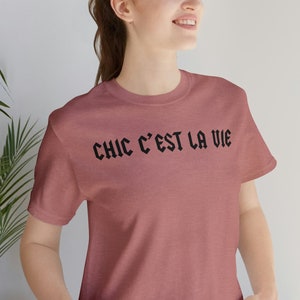 Real Housewives of New York, Countess LuAnn de Lesseps, Chic C&#39;est La Vie, Bravo TV, Custom Printed T-shirt
