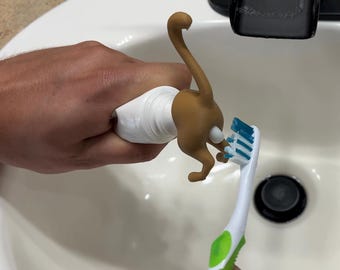 Pooping Cat Butt Toothpaste Topper: Funny Gag Gift for Cat Lovers