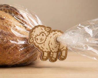 Funny Sheep Bag Tie SVG Cut File for Kitchen Decor & Farm Animal Crafts - Cute Bag Clip Design (Digital Download)