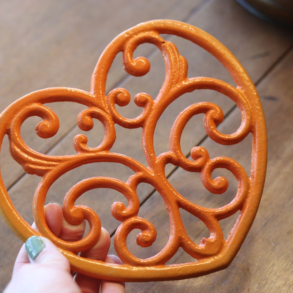 Vintage 1970s Ombre Orange & Yellow Cast Iron Metal Heart Trivet with Scroll Swirl Pattern