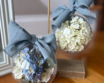 Sphere Ornament with Preserved Flowers