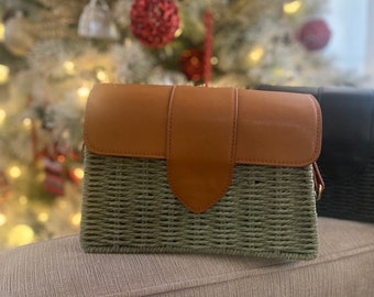 Envelope  - Removable Strap
