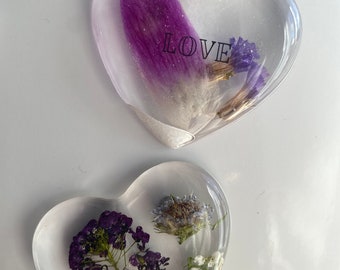 Heart/ Circle Shaped Magnet | resin + flower | party favor