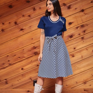 Vintage 70's Chevron Striped Dress Blue White A-line Mod - Etsy Vintage 70's Chevron Striped Dress Blue White A-line Mod - Etsy