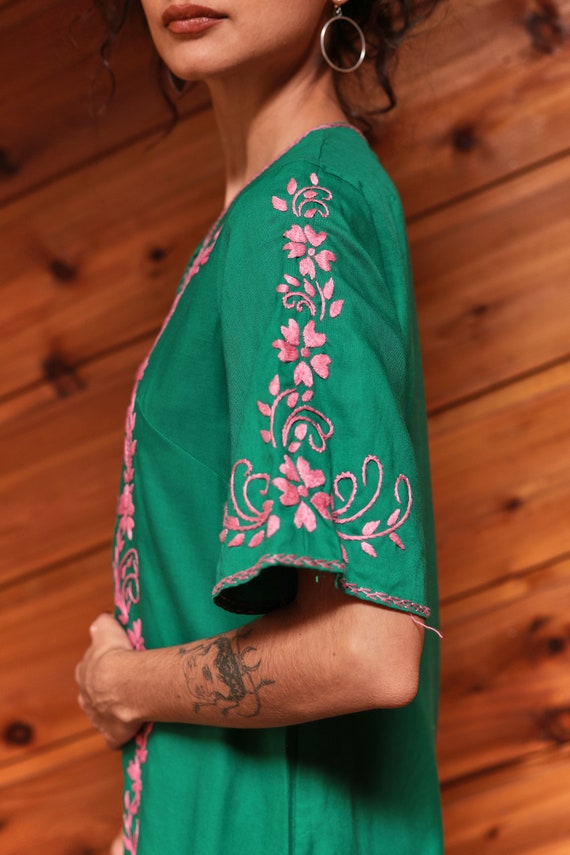 Vintage 70's Green And Pink Embroidered Kaftan Bo… - image 8