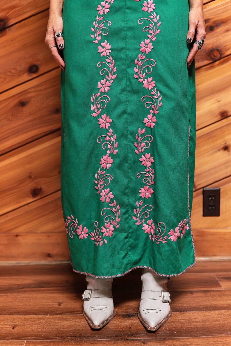 Vintage 70's Green And Pink Embroidered Kaftan Bohemian Dress image 9