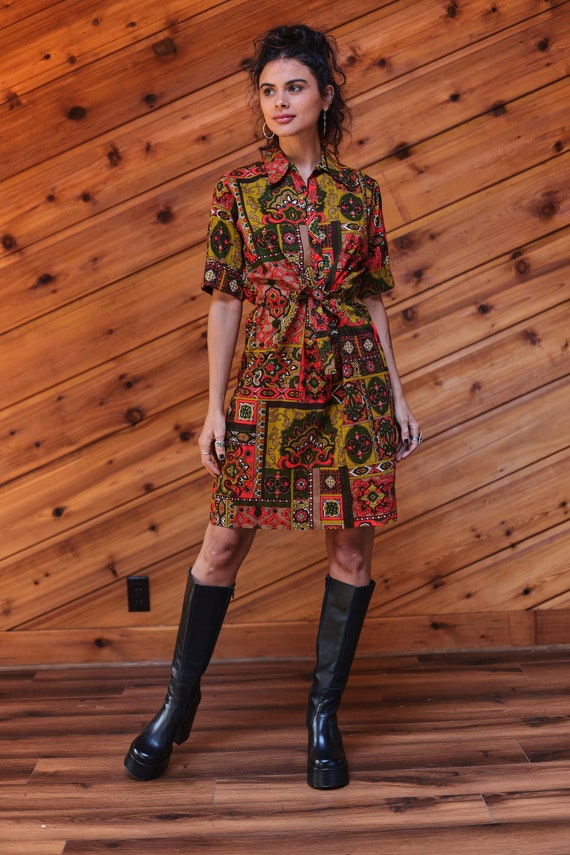 Vintage 60s Mod Dress Psychedelic Belted Shift Gre