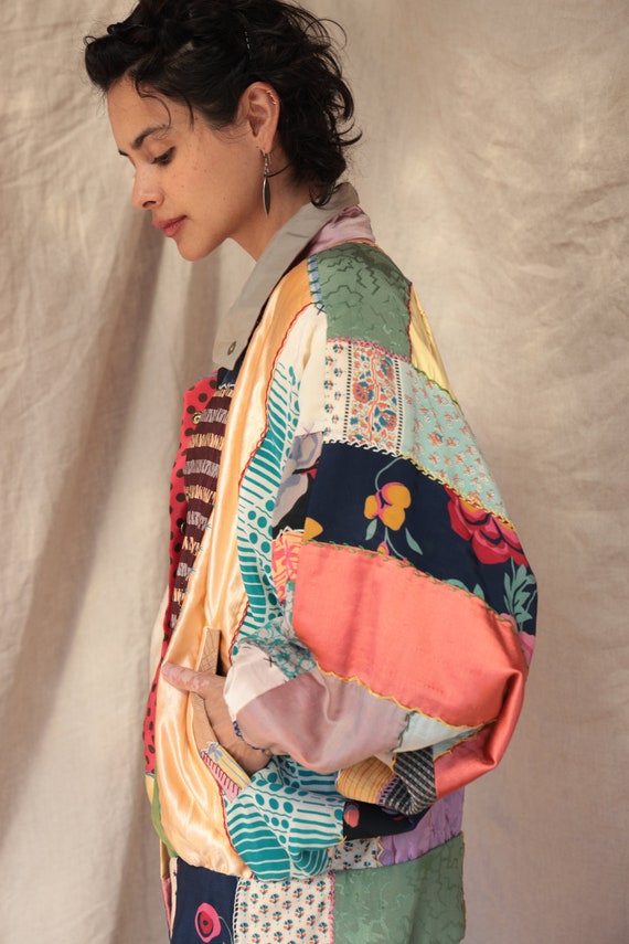 Handmade Custom Antique Silk Quilt Jacket Rare Op… - image 6