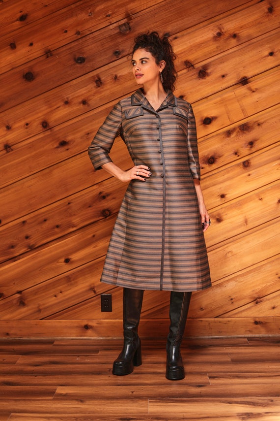 Vintage 60's/70's Mod Brown And Gray Striped Coat… - image 2