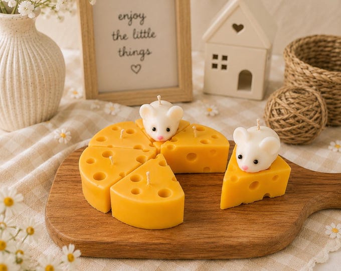 Cheese Candle / Mouse Candle / Food Candle / Gifts / Home Decor / Soy Candle / Essential Oil / Handmade