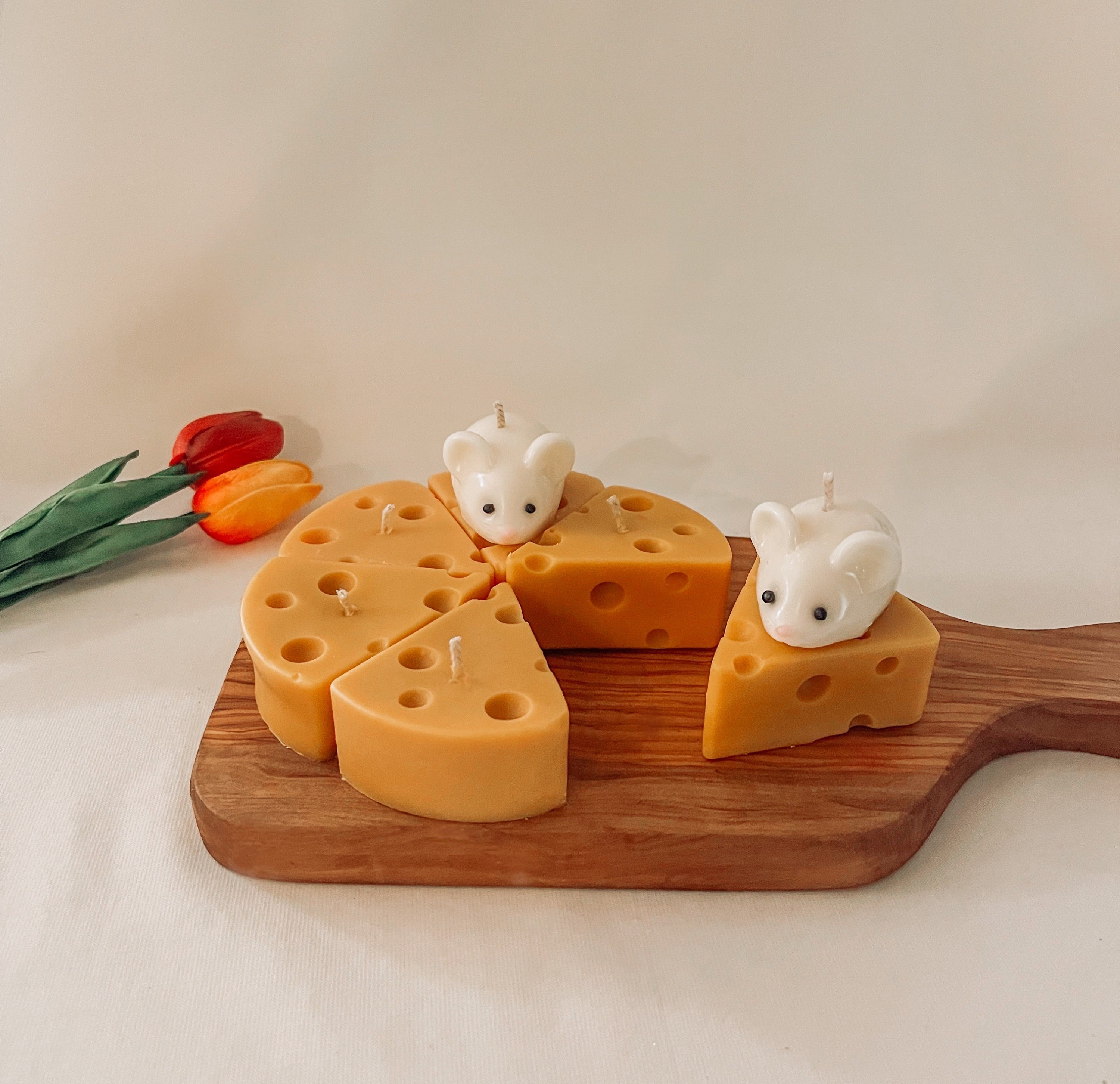 Cheese Candle / Mouse Candle / Food Candle / Gifts / Home Decor / Soy Candle / Essential Oil / Handmade