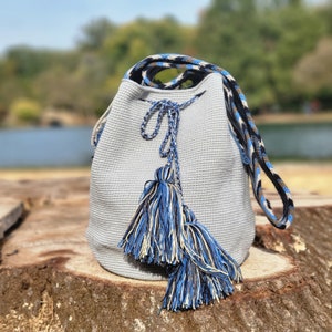 Crochet Bucket Bag / Wayuu Bag / Handmade Bag / Beach bag