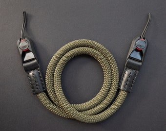 Courroie "Premium" en corde et cuir KAKI/VERT - Fabriquée avec des maillons d'ancrage Peak Design