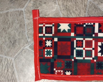 Red Star Quilted Pot Holder