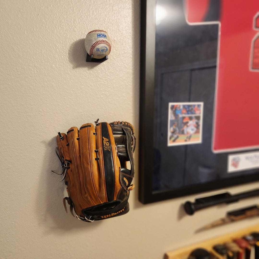 Baseball/softball Glove Wall Mount - Etsy