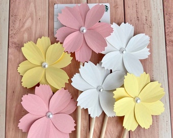 Flower Gift Card Holder. Great for graduation gift, Valentines day gift, pastor wife gift, Mother’s Day gift, birthday gift, teacher gift.