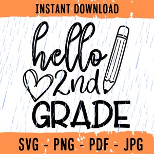 Puede incluir: Diseño gráfico en blanco y negro con el texto "hello 2nd grade", un corazón y un lápiz. El diseño está sobre un fondo blanco con un patrón de lluvia azul y blanco.