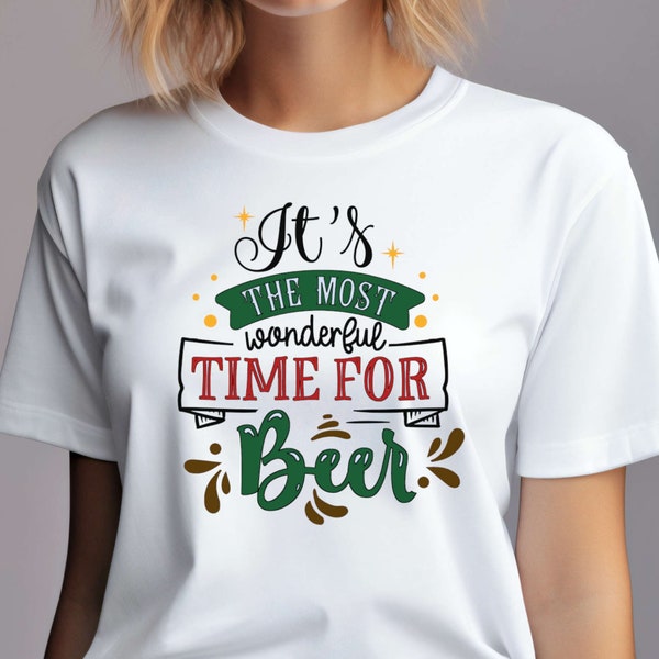 T-Shirt für Weihnachten. Winter Weihnachten Design. "It's the most Wonderful Time for Beer" Design. Geschenk T-Shirt für Winter Weihnachten.