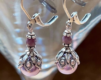 Lavender  Earrings  - Victorian style earrings - Victorian Jewelry - Purple Jewelry - Pearl Earrings - Vintage style Jewelry - Small Earring