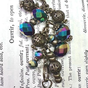 Charm de sac à main, bijou de sac, bijou de sac à main, bijoux en perles arc-en-ciel, pendentif de sac à main, breloque de sac à main, breloque de sac à dos, bijoux de sac à main, porte-clés